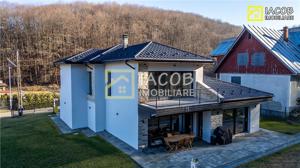 Casa PREMIUM, sat Luncani, com. Margineni, Bacau - imagine 2