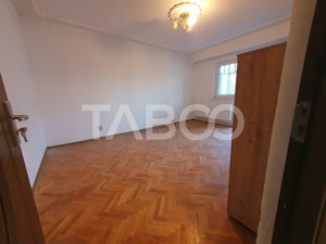 Apartament decomandat 3 camere 2 bai 86 mp utili Bulevardul Unirii - imagine 4