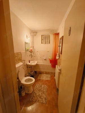 Vand apartament 2camere - imagine 6