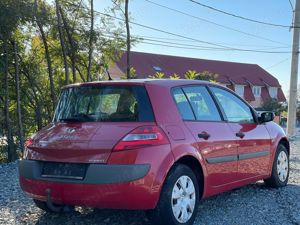 Renault megane 1.4 Benzina - imagine 4
