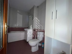 Apartament cu 3 camere, semidecomandat, etaj intermediar,zona Sagului - imagine 6