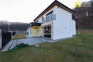 Casa PREMIUM, sat Luncani, com. Margineni, Bacau - imagine 14