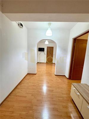 Vanzare apartament 2 camere, in Ploiesti, zona ING Mihai Bravu. - imagine 17