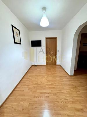 Vanzare apartament 2 camere, in Ploiesti, zona ING Mihai Bravu. - imagine 15