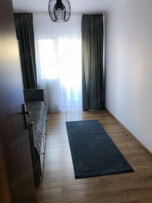 Apartament 3 camere de inchiriat - locatie centrala - imagine 2