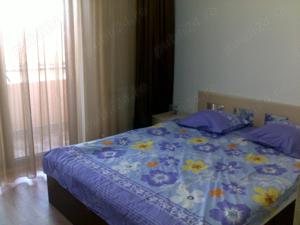 Inchiriez apartament 2 camere + loc de parcare privat zona Palazu Mare - imagine 5