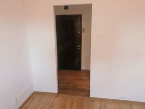 Proprietar Apartament Renovat Etaj Intermediar - imagine 4