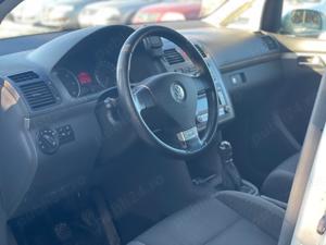 Vw Touran 1.9 diesel  7locuri - imagine 8