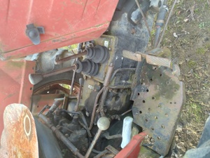 tractor u445 doua manete  - imagine 2 tractor u445 doua manete  - imagine 2