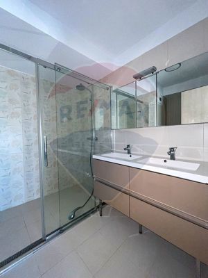 Penthouse Apartament cu 3 camere de inchiriat  Ultracentral Constanta - imagine 12