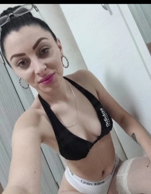 Buna delia 29 de ani confirmare  cu tatuaj reala si sexy  - imagine 4