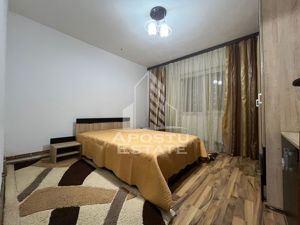 Apartament 2 camere, decomandat, zona Spitalul Judetean - imagine 6