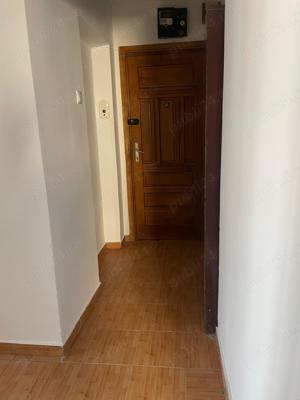 Apartamnet 3 camere de vanzare-zona Casa de Cultura Constanta