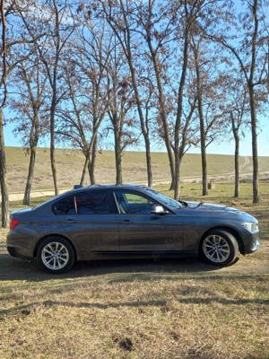 BMW 320D xdrive 184cp proprietar  - imagine 7  BMW 320D xdrive 184cp proprietar  - imagine 7