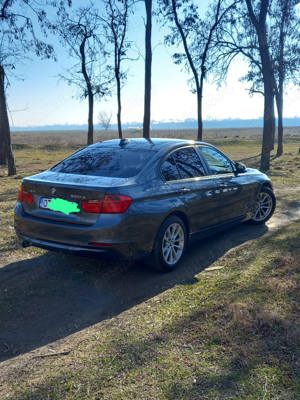 BMW 320D xdrive 184cp proprietar  - imagine 5  BMW 320D xdrive 184cp proprietar  - imagine 5