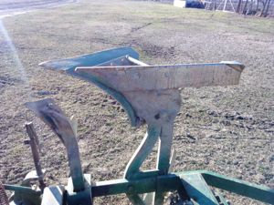 Plug reversibil 2 brazde  - imagine 5