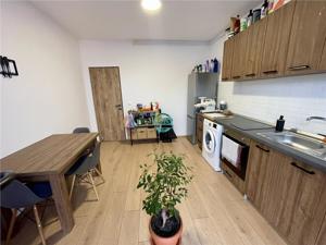 Apartament cu 2 camere de vanzare, mobilat si utilat in 7 Noiembrie - imagine 2