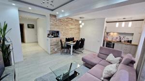 Apartament 3 camere zona Sub Cetate - imagine 3