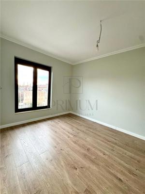 Duplex elegant, 5 camere, despartit prin camera tehnica,  Dumbravita - imagine 2