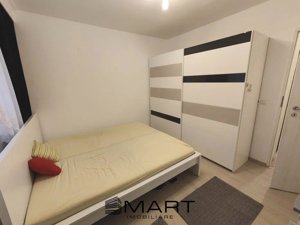 Apartament 2 camere decomandate zona Vasile Aaron - imagine 2