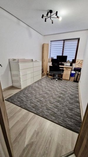 Apartament 3 camere, 72mp, 2 bai, garaj, zona Subcetate - imagine 8