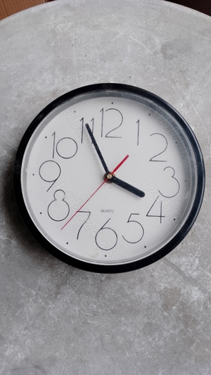 Ceas de perete