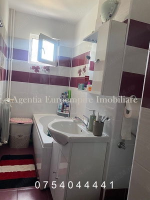 Apartament de vanzare in Constanta, Km 4 5 - 2 camere - imagine 2