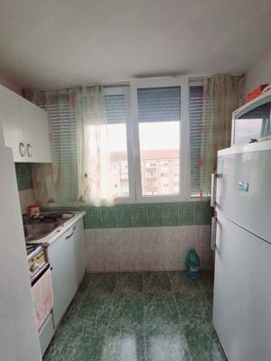 Apartament 3 camere în Velența  - imagine 3