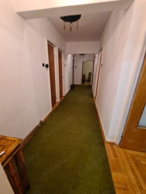 Apartament 3 camere decomandat etaj intermediar Astra Carpatilor - imagine 5