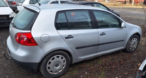 Dezmembram Volkswagen Golf - imagine 2