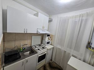 De vanzare apartament cu 3 camere Micro 19