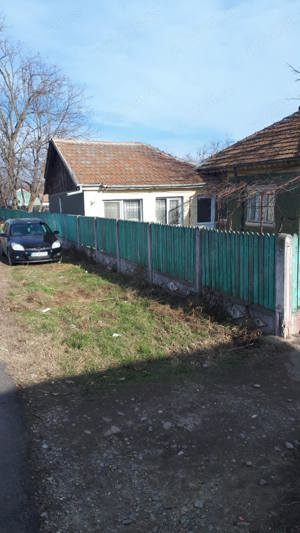 Casa de vânzare la țară  cu acces la sos națională la doar 50 km de Brăila . Preț super 17 999 euro - imagine 5