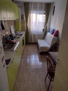 Vând apartament 2 camere , 54 m utili , terasa 9 m, dispune de grădinița proprietate 67 m - imagine 4