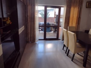 Vând apartament 2 camere , 54 m utili , terasa 9 m, dispune de grădinița proprietate 67 m - imagine 6