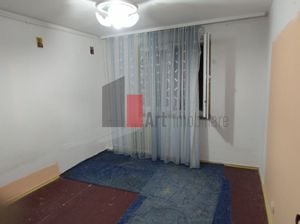 Vânzare apartament 4 camere decomandat Olteniței - Sudului - imagine 2