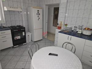 Vanzare apartament 4 camere Tei - imagine 13