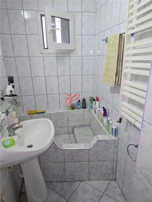 Vanzare apartament 4 camere Tei - imagine 18