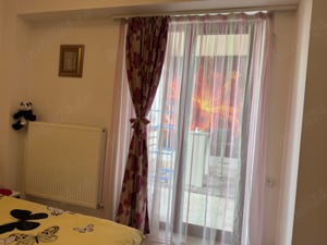 vand apartament cu 2 camere  - imagine 7