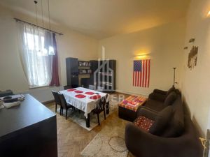 Apartament de vânzare – 3 camere, bucătărie, baie – 84 m² – Zona Sub Arini - imagine 2