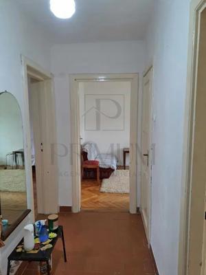 Apartament 2 camere - Zona Balcescu - Decomandat - imagine 4