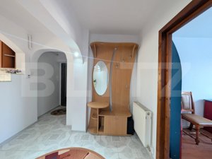 Apartament 3 camere, 2 bai, zona Milcov - imagine 4