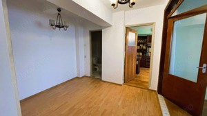 De Vanzare apartament cu 3 camere dec. in Galati, Piata Ancora - imagine 3