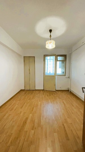 De Vanzare apartament cu 3 camere dec. in Galati, Piata Ancora - imagine 2