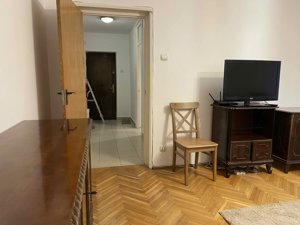 Apartament 3 camere langa Piata sf Vineri - imagine 3