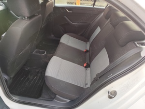 Vând Skoda Rapid 1.6 diesel 2014  - imagine 5