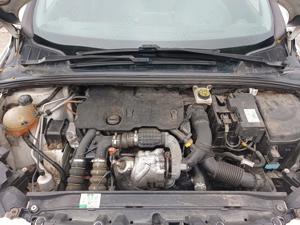 Peugeot 308 - imagine 10