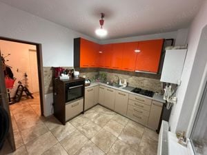 Vanzare Casa tip triplex unitate capat 5 camere - imagine 3