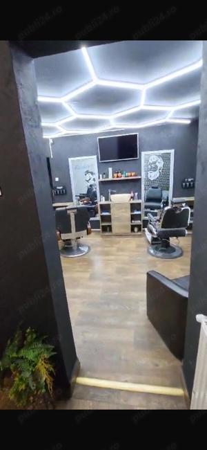 Inchiriez spatiu comercial (barber shop, cosmetica) - imagine 6