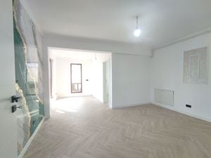 Vânzare apartament 2 camere cu terasa Generoasă zona Bazilescu - imagine 2