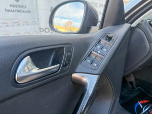 VW TIGUAN 4 Motion ( 4x4 ) . Cutie automata DSG . - imagine 11
